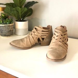 Beige, zip-up ankle booties